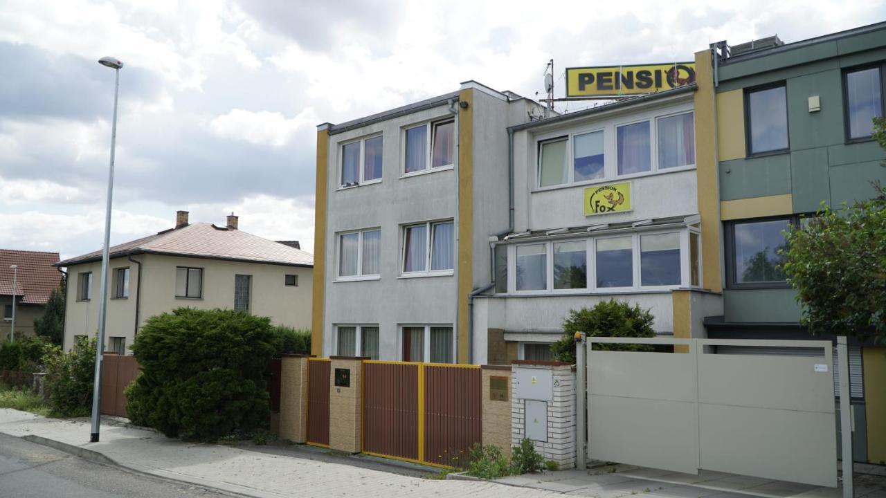 Pension Fox Prag Exterior foto